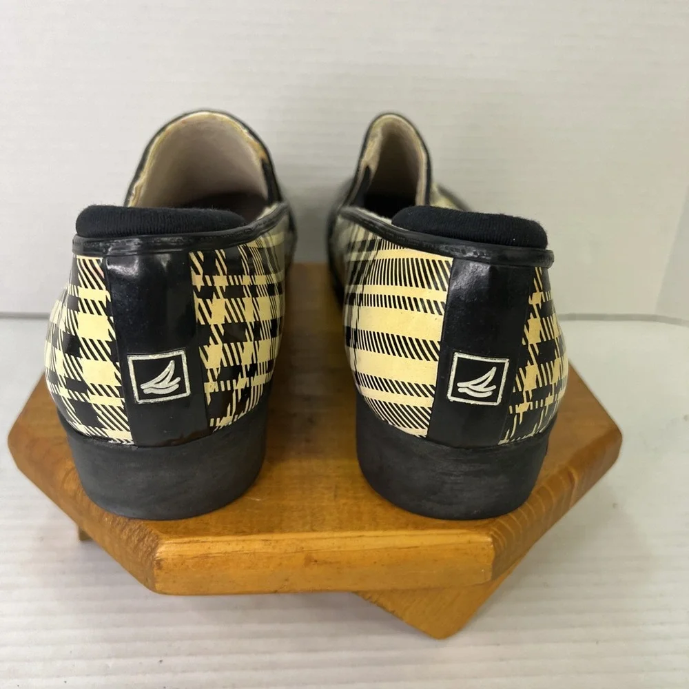 Sperry Top‎ Sider Waterproof Plaid Women's size 8M